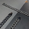 ChainsHouse Stainless Steel Cuban Link Bracelet - Dazzle