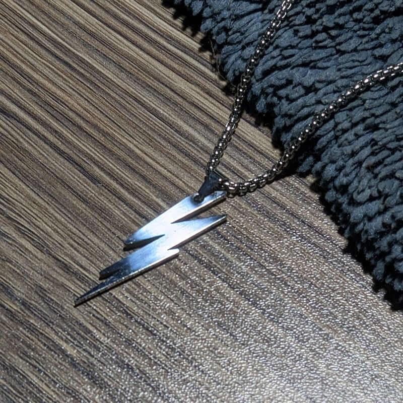 Lightning Pendant Necklace - Dazzle